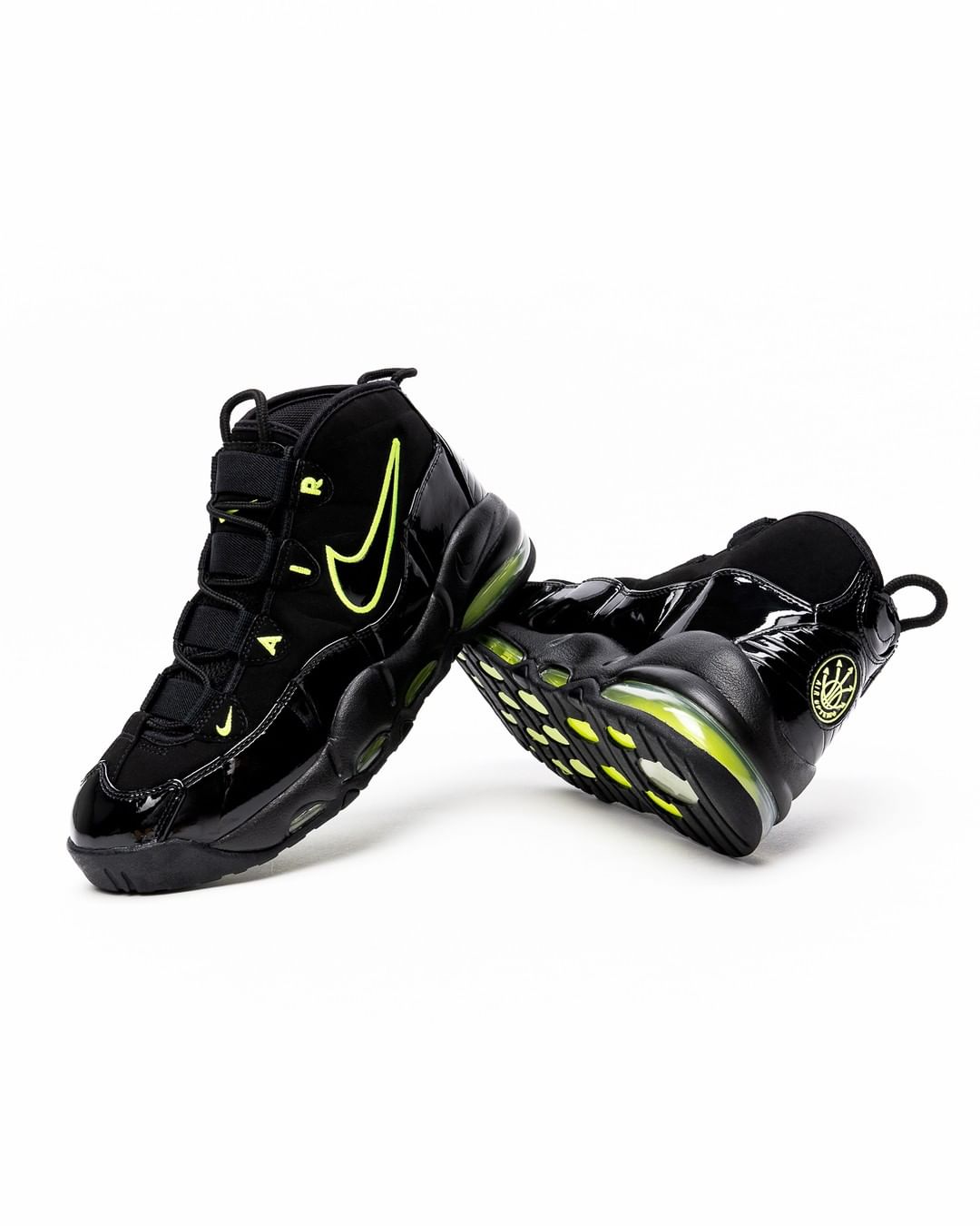 nike air max more uptempo black volt 