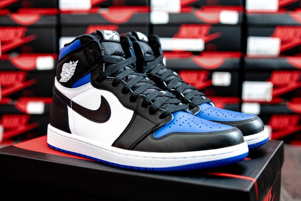 jordan 1 retro high black game royal